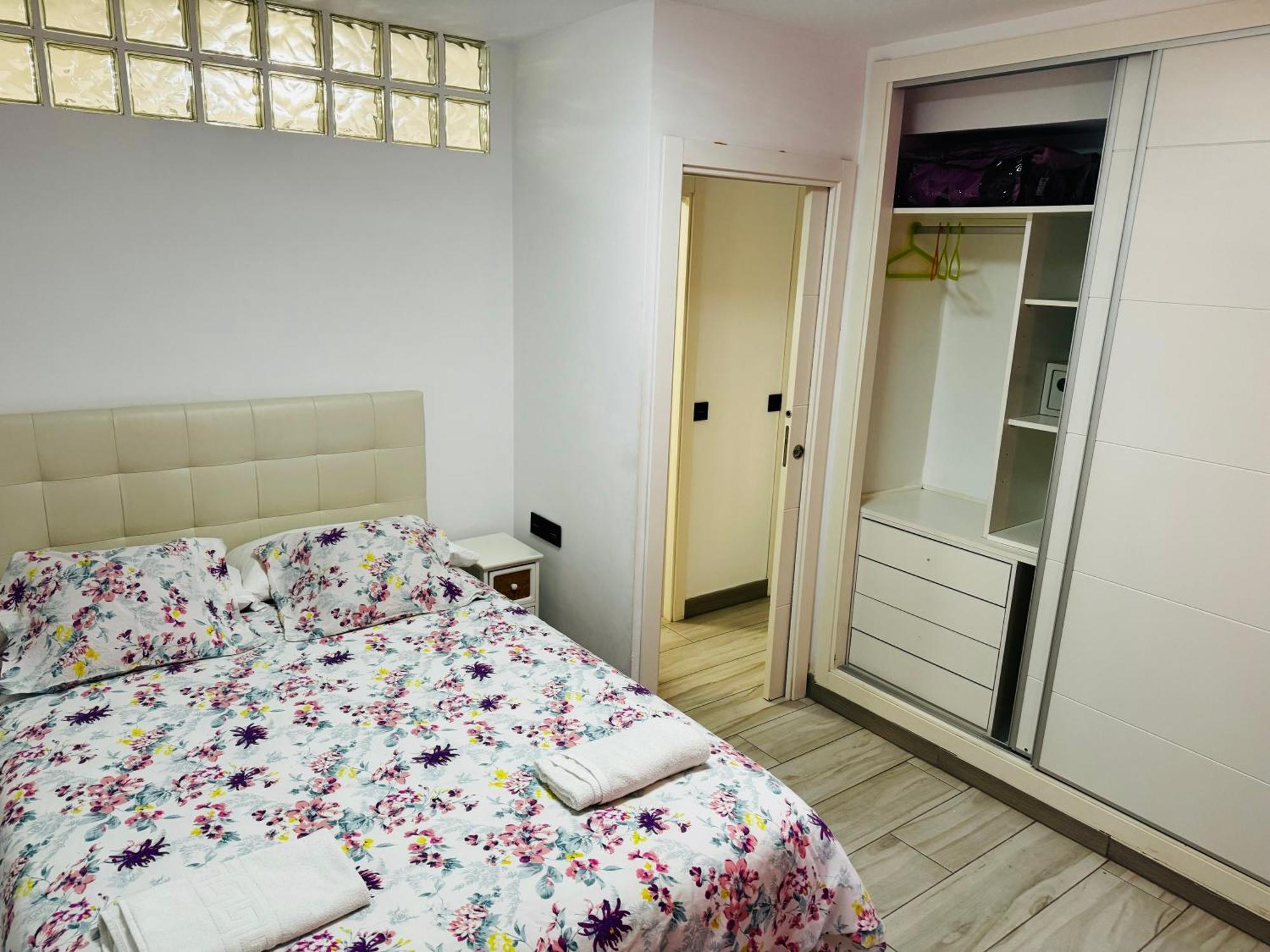 Apartamento Fabrynne Beach Malaga Exterior photo